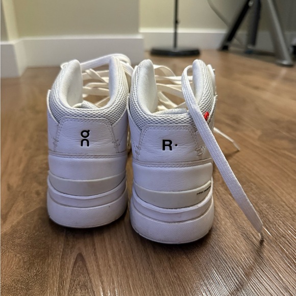 On The Roger Clubhouse Mid Tennis Sneaker White - Picture 4 of 4